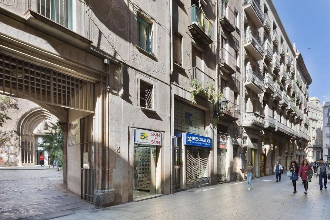 Ola Living Santa Anna Apartment Barcelona