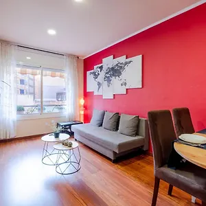  Appartement Three Bedroom In Sants