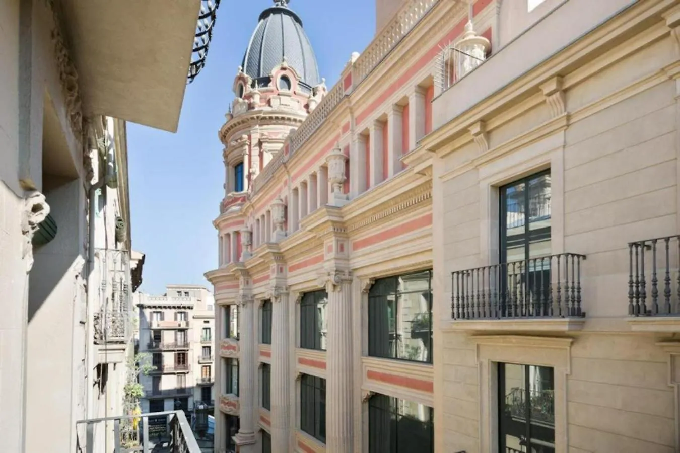 Ola Living Santa Anna Apartment Barcelona