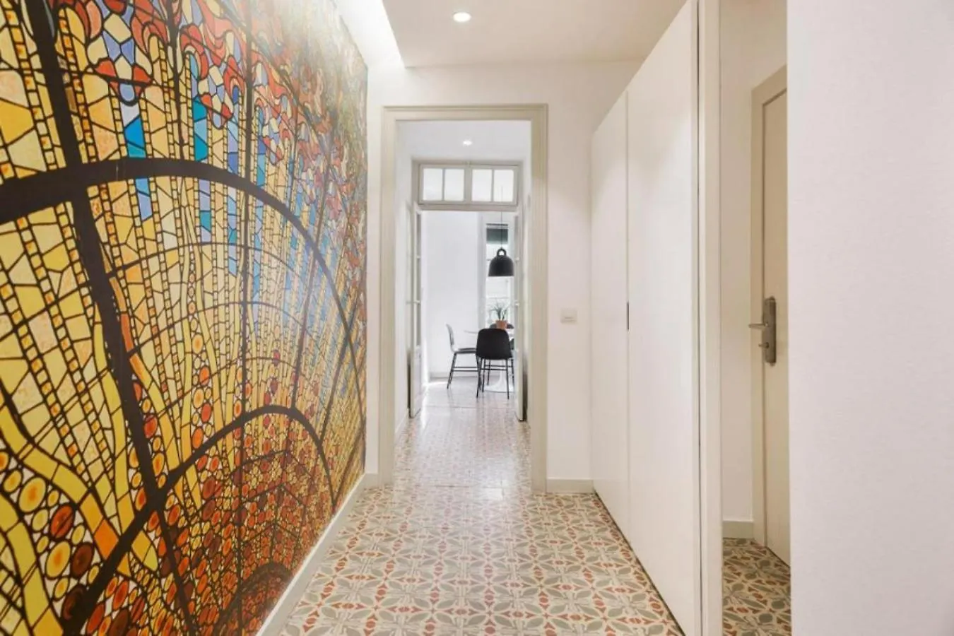 Ola Living Santa Anna Apartment Barcelona Spain