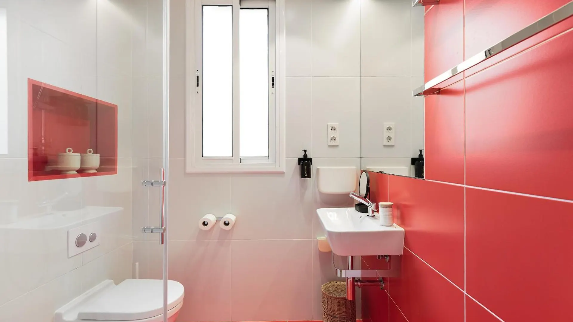 Ola Living Santa Anna Apartment Barcelona Spain